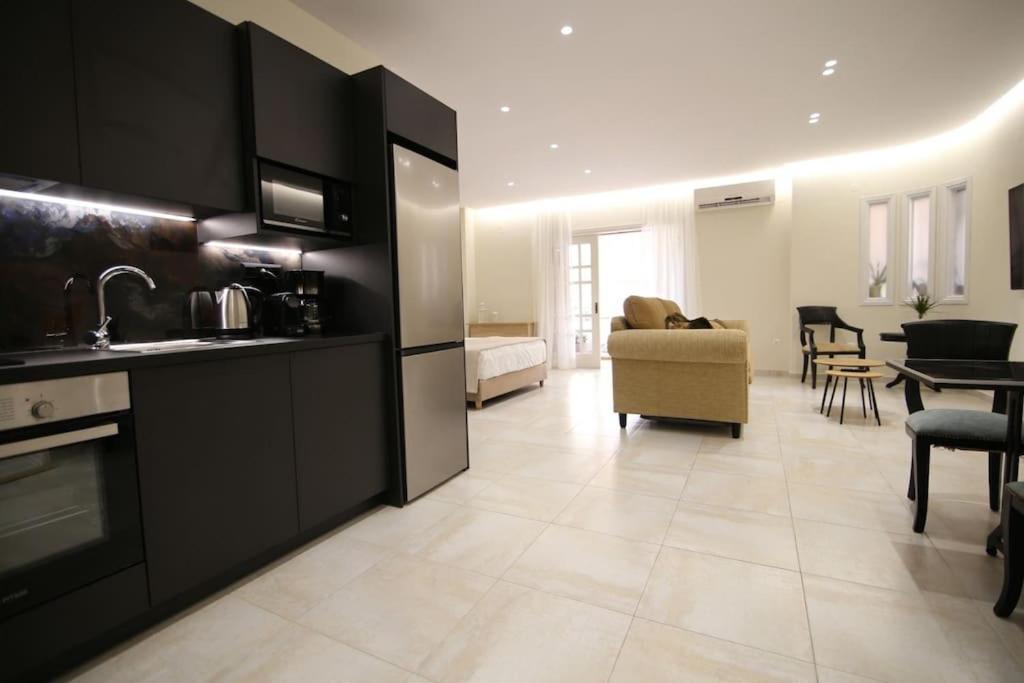 Eclectic Apartment Near Downtown Kandiye Dış mekan fotoğraf