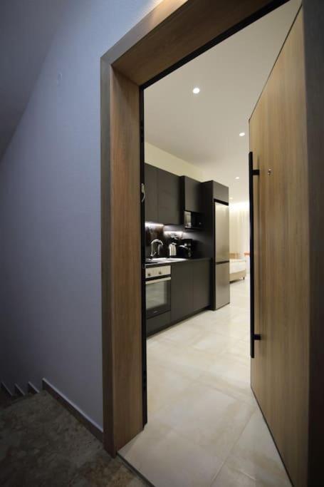 Eclectic Apartment Near Downtown Kandiye Dış mekan fotoğraf